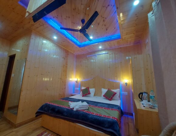 Deluxe Rooms