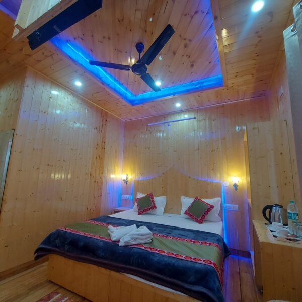 Deluxe Rooms